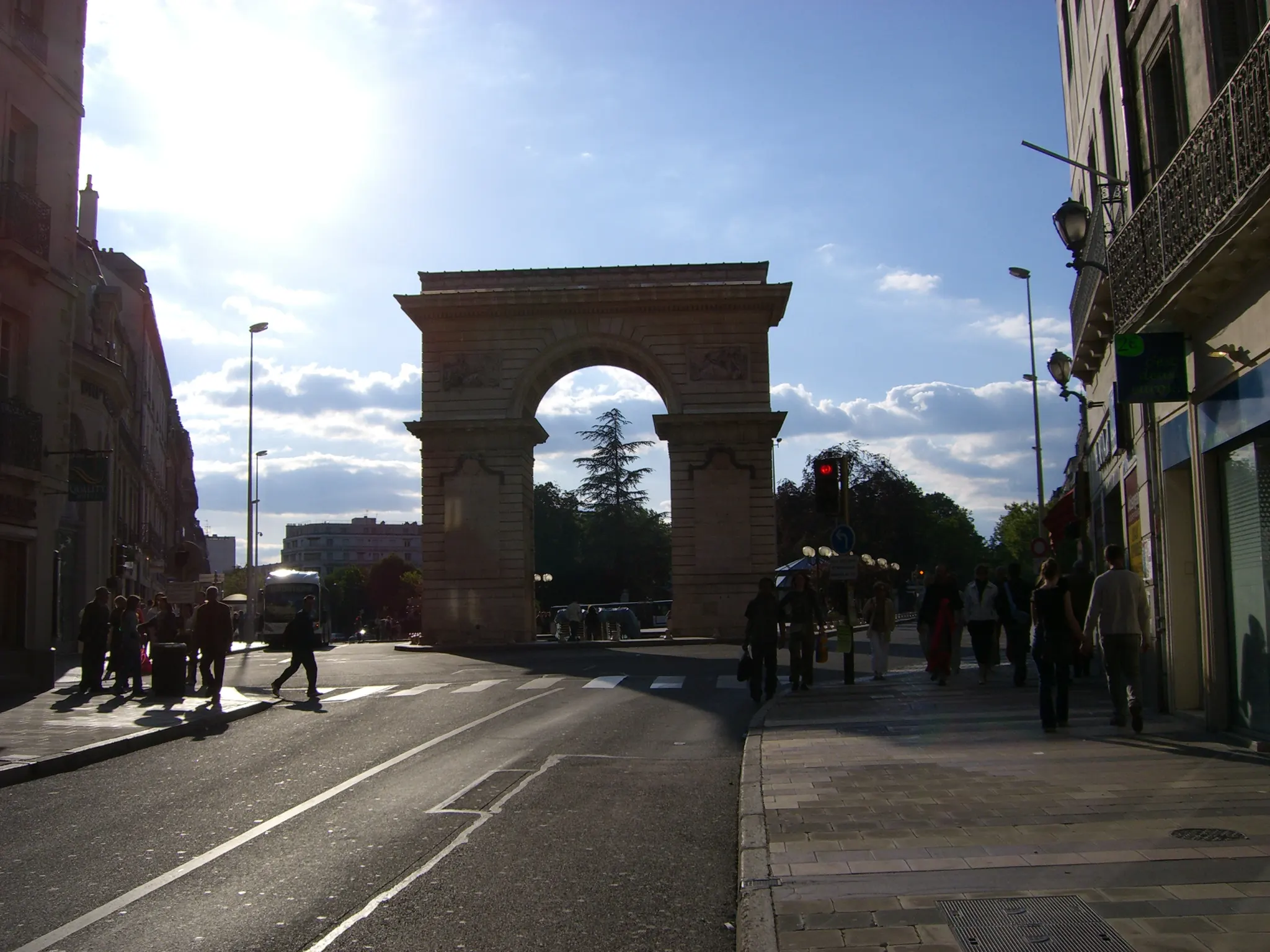 2006 Jun - Porte Guillaume - Dijon